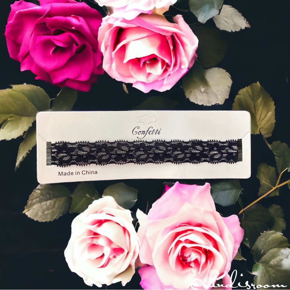 NWT Choker Black Lace 0.75” Stretch Necklace